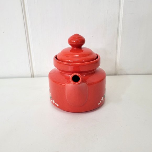 Waechtersbach Red Christmas Teapot - Picture 8 of 8